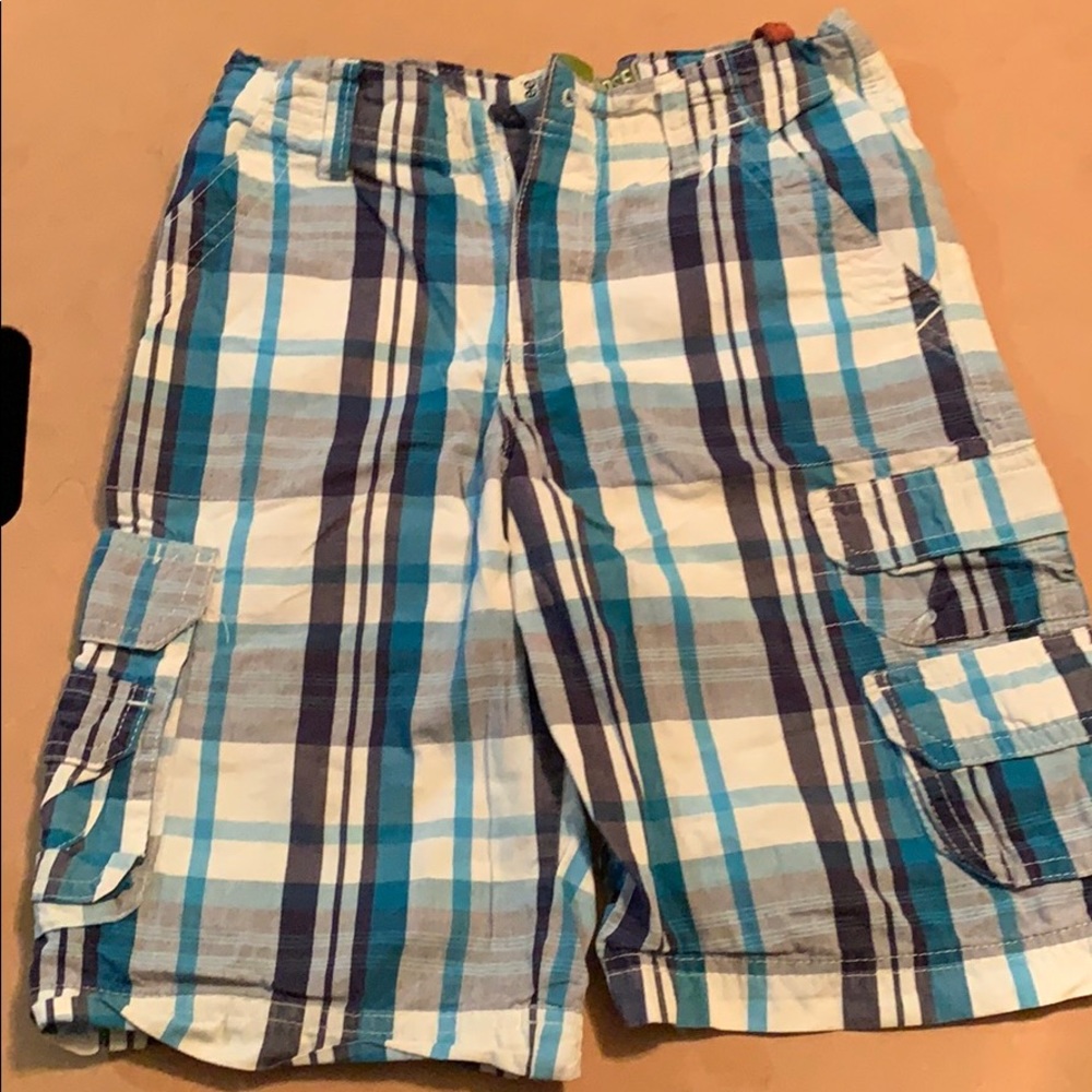 Boys Lee Dungarees shorts.